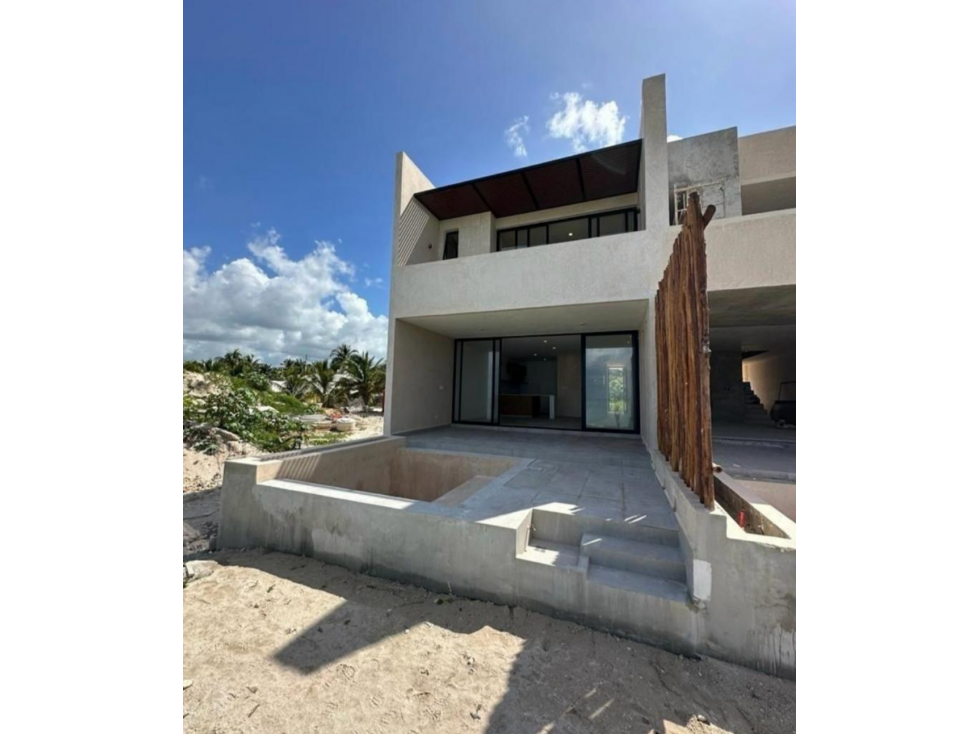VENTA DE CASA FRENTE AL MAR PUERTO TELCHAC - 1
