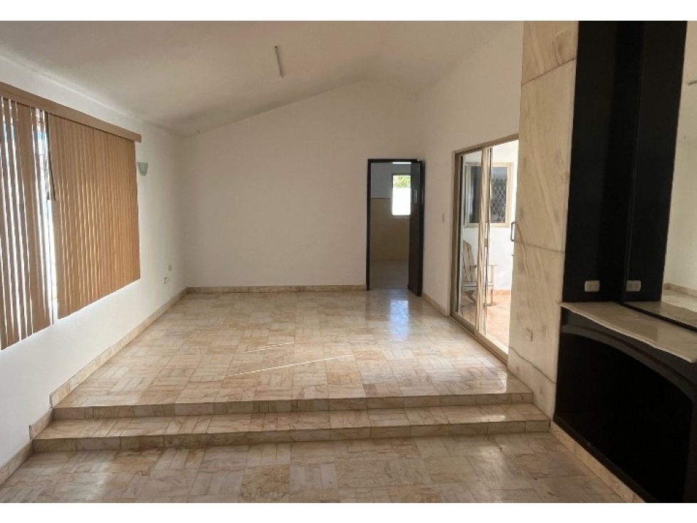 VENTA DE HERMOSA CASA EN VILLAS LA HACIENDA — foto 3