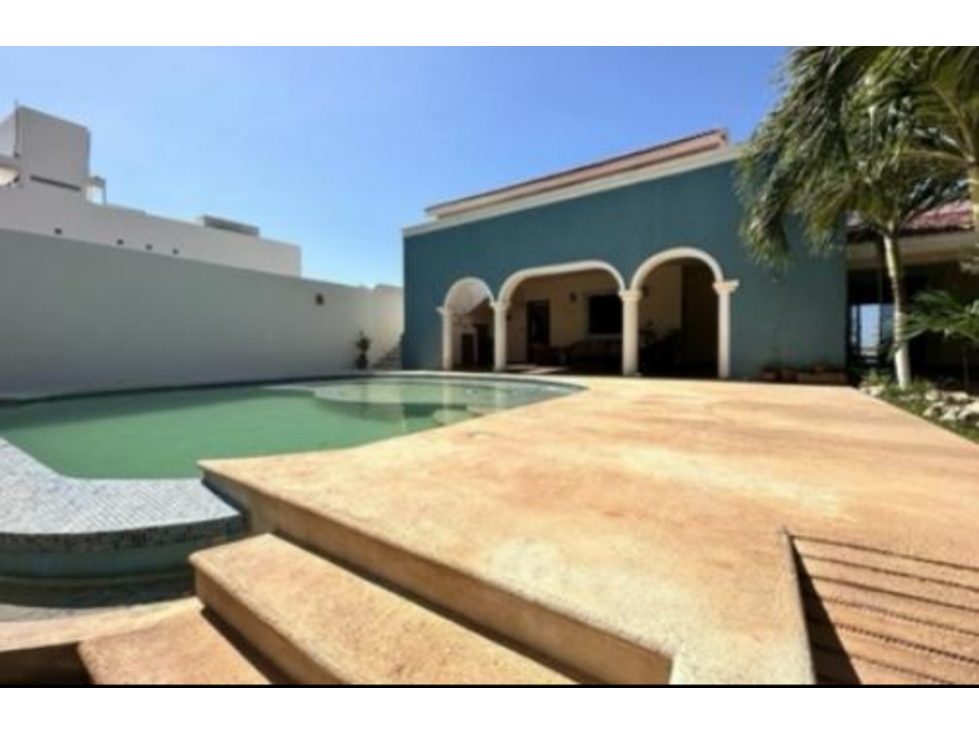 VENTA DE CASA FRENTE AL MAR DE CHUBURNA - 3