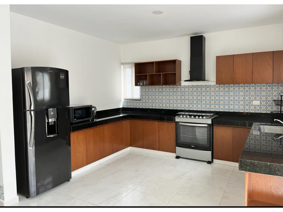 HERMOSA RESIDENCIA EN RENTA EN SAN DIEGO CUTZ CONKAL — foto 6