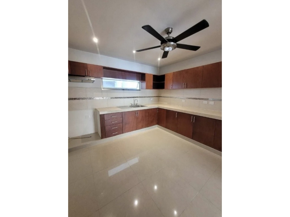 CASA EN VENTA EN FRACCIONAMIENTO LOS PINOS — foto 6