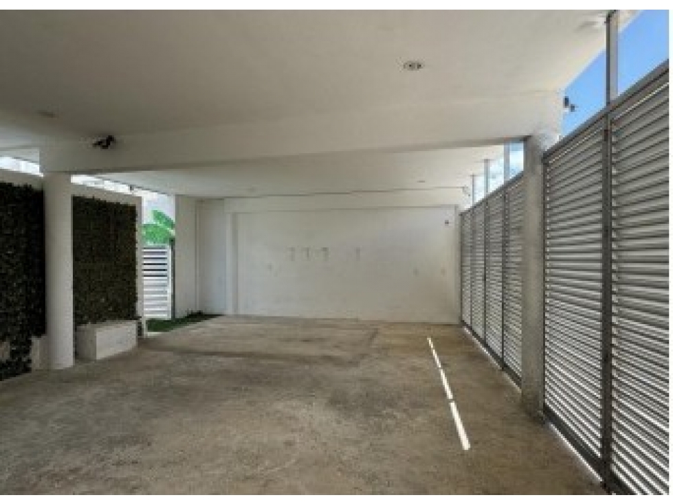 Casa en venta con 2 Departamentos Zona Chelem Yucatan - 2