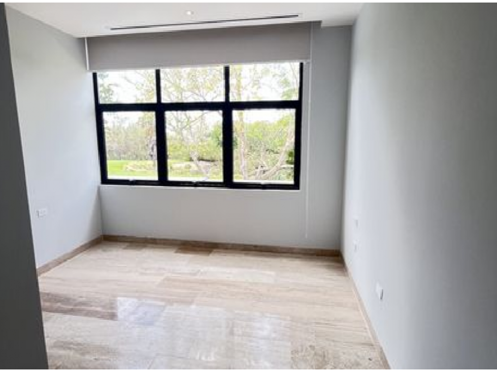 Casa en renta Yucatán Country Club con Paneles Solares Hoyo 2 — foto 5