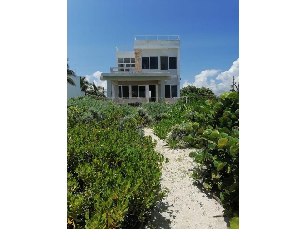 RESIDENCIA EN VENTA FRENTE AL MAR PLAYA SAN BENITO - 2