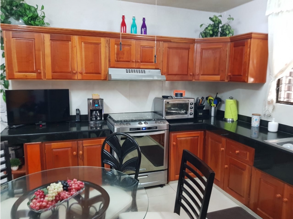 CASA EN VENTA MONTEALBAN NORTE — foto 6