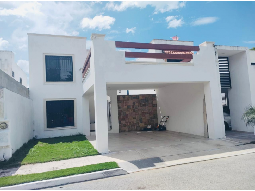 HERMOSA CASA EN VENTA GRAN SANTA FE NORTE DE MERIDA