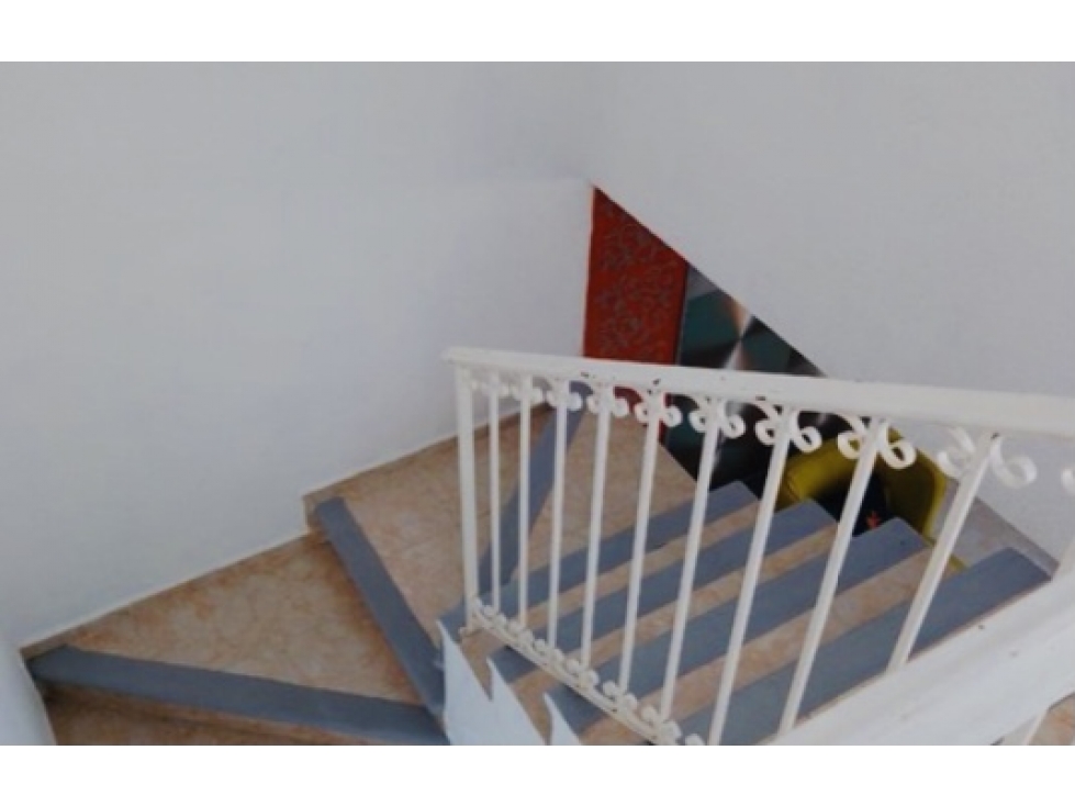 CASA EN VENTA CON PISCINA — foto 4