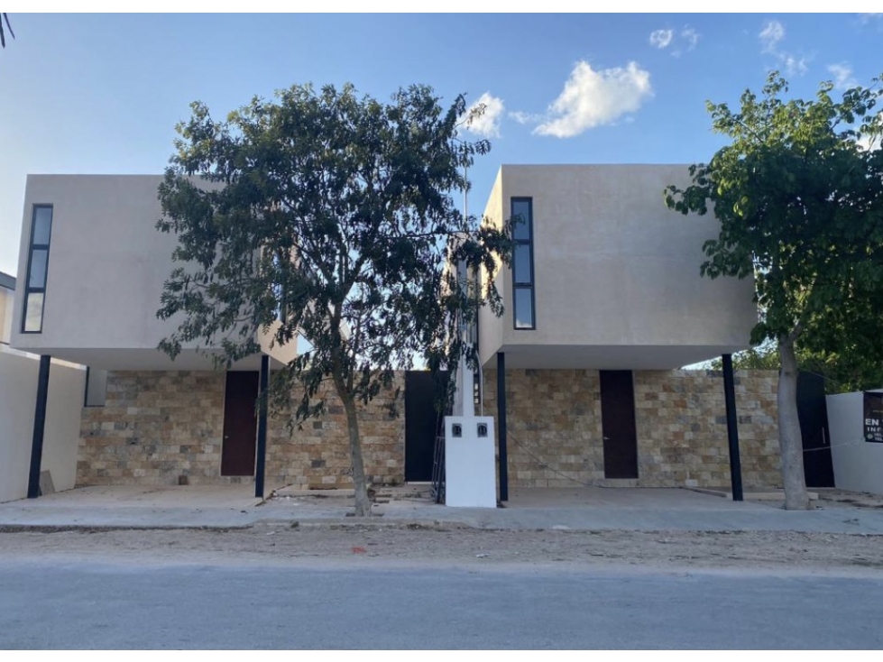 2 CASAS EN CHOLUL DE ENTREGA INMEDIATA