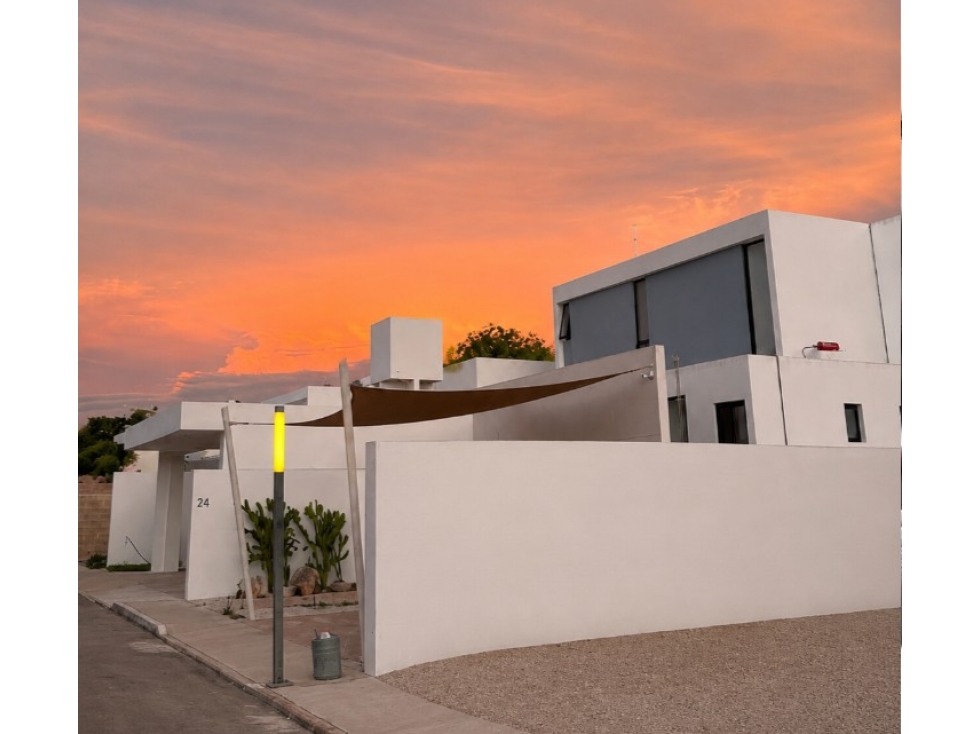 CASA EN VENTA EN BOSQUES DE CONKAL