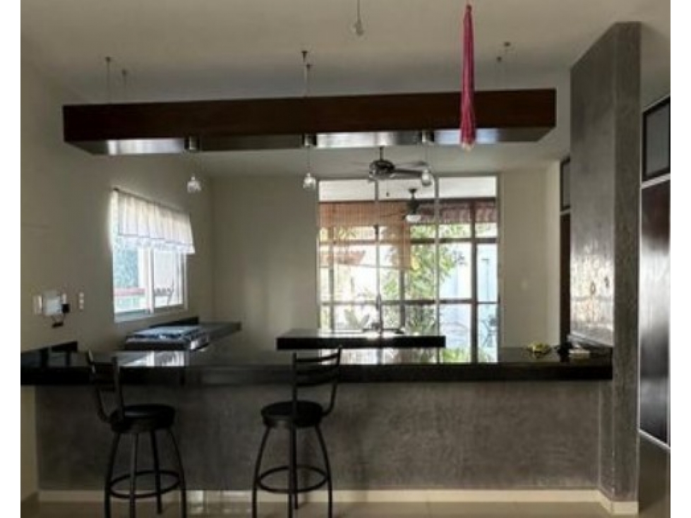 HERMOSA CASA EN RENTA EN MONTEBELLO — foto 6