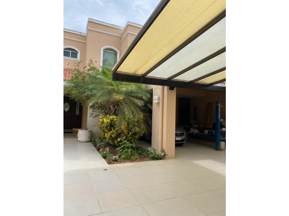 CASA EN VENTA MONTEBELLO — foto 2