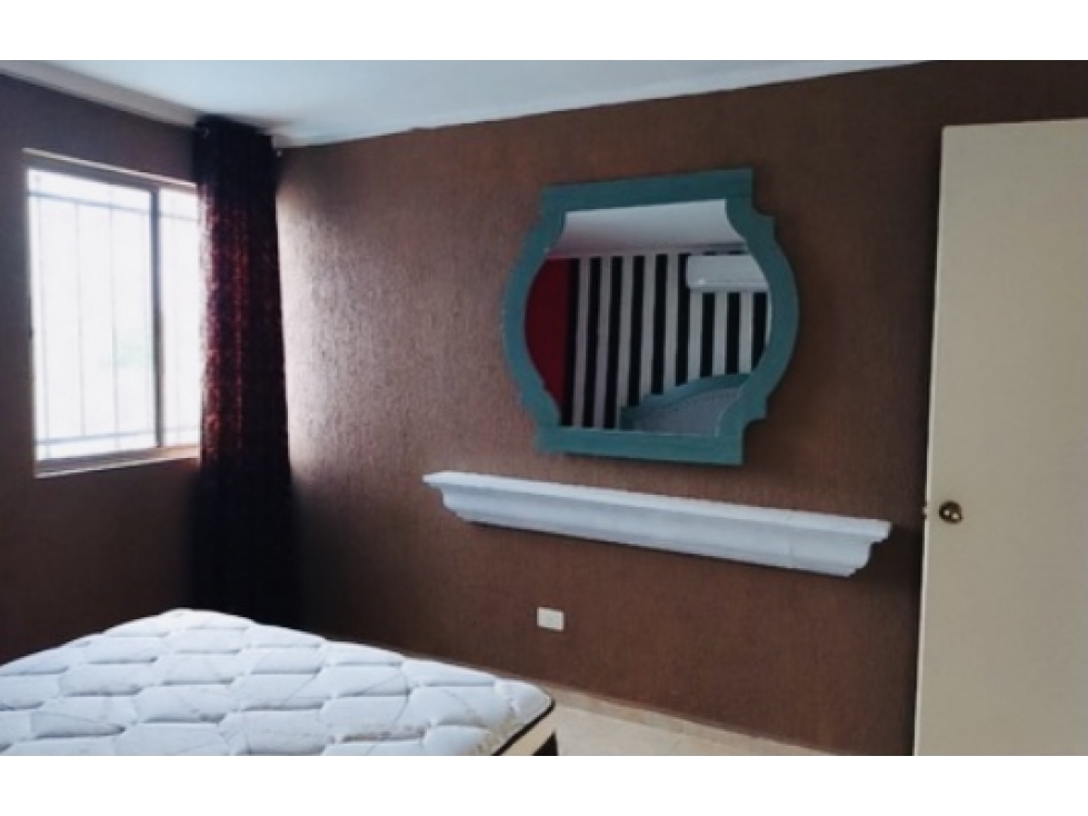 CASA EN VENTA CON PISCINA — foto 6