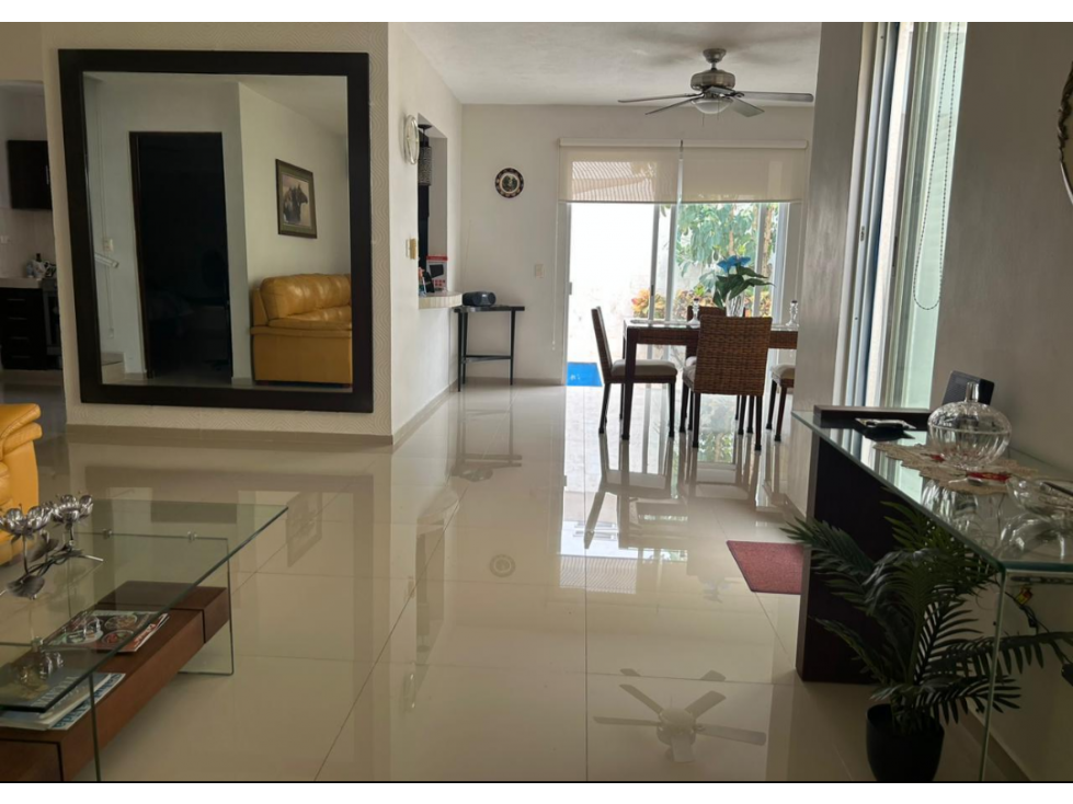 VENTA DE HERMOSA CASA EN MONTEBELLO — foto 5