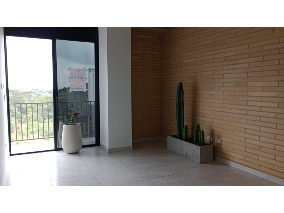 SE VENDE HERMOSO APARTAMENTO AV CENTENARIO — foto 2