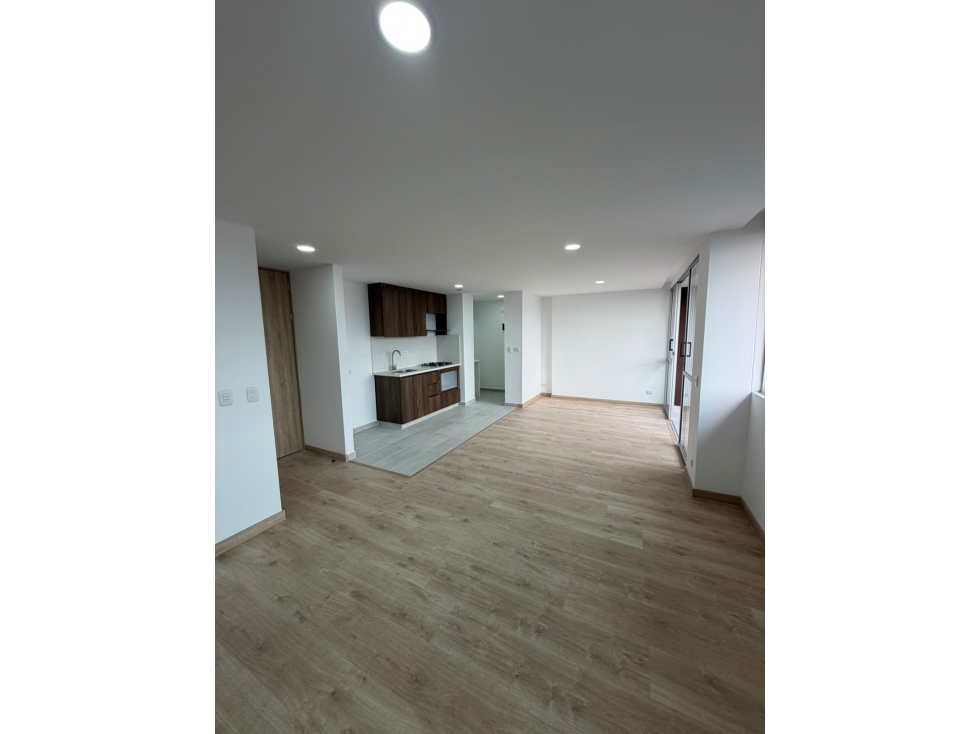 VENTA DE APARTAMENTO EN SABANETA SAN JOSE PARTE BAJA RANGO 6