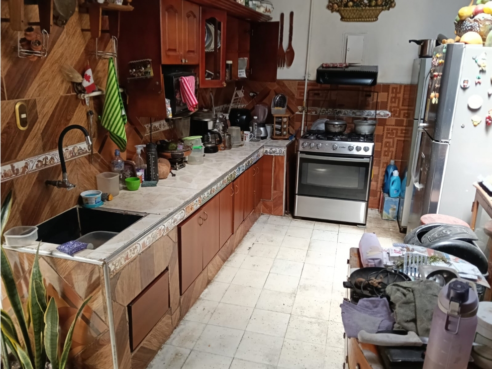 VENTA DE CASA PARA INVERSIÓN EN PRADO CENTRO RANGO 12 — foto 6