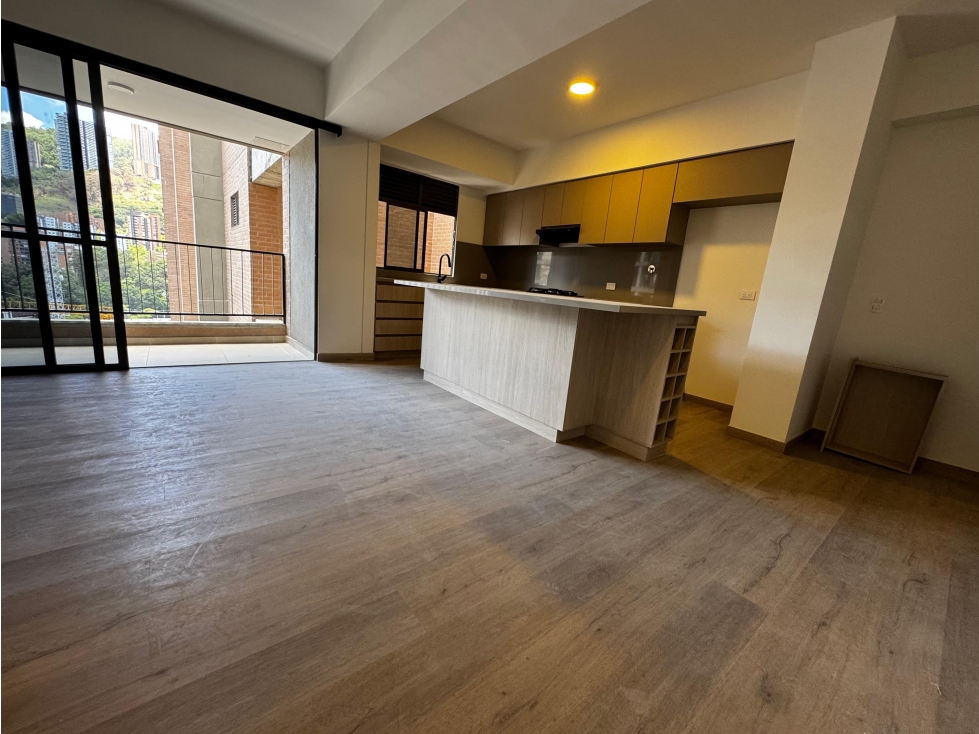 VENTA DE APARTAMENTO EN CIUDAD DEL RIO PARA ESTRENAR RANGO 8 - 1