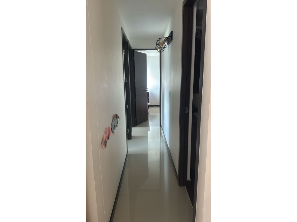 VENTA DE APARTAMENTO EN SABANETA LOMA SAN JOSÉ PARTE BAJA RANGO 5 — foto 4