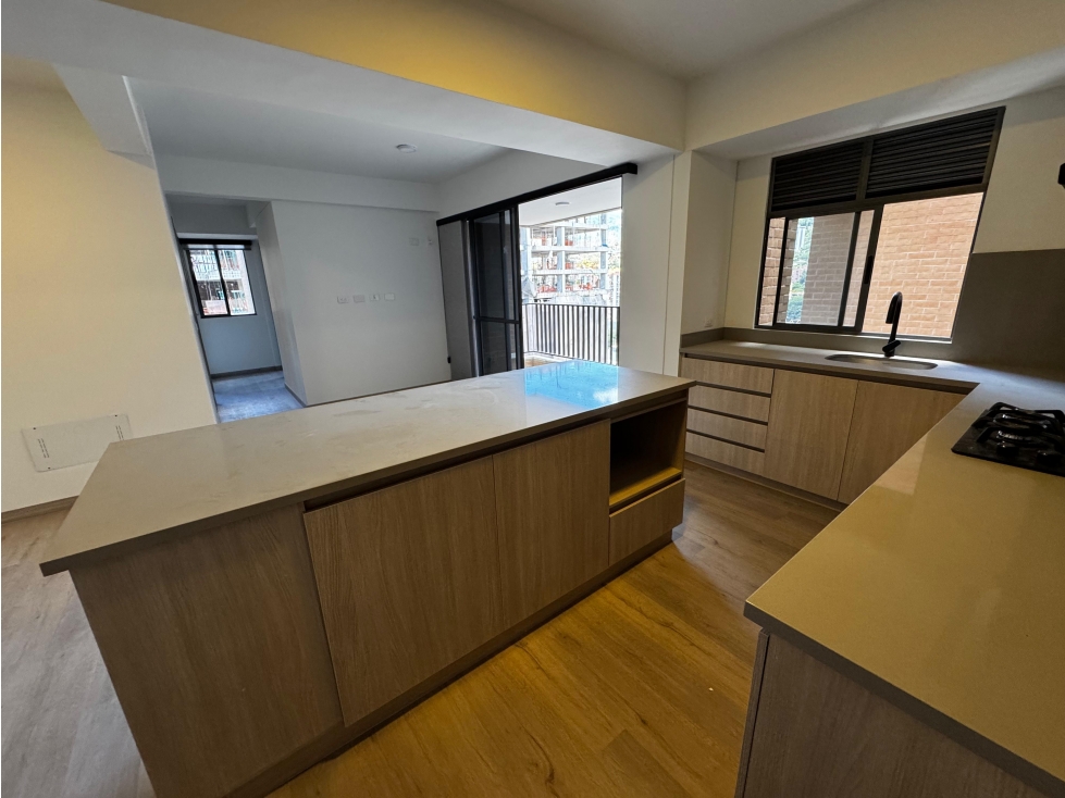 VENTA DE APARTAMENTO EN CIUDAD DEL RIO PARA ESTRENAR RANGO 8 - 2