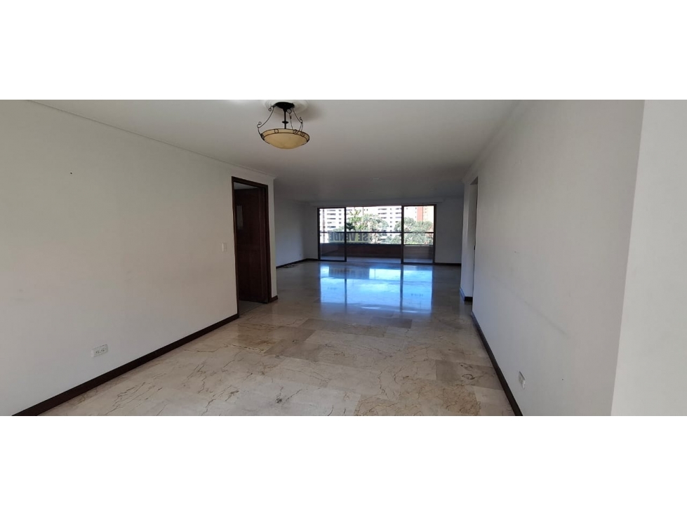 VENTA DE APARTAMENTO EN EL POBLADO CERCA AL MARYMOUNT RANGO 15 — foto 2
