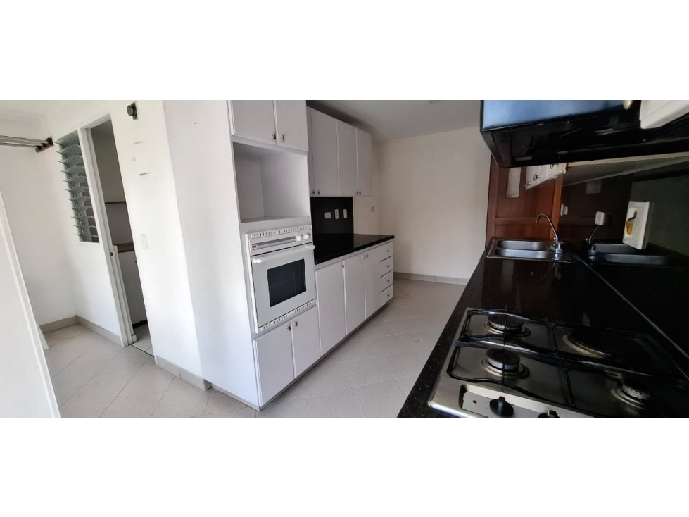VENTA DE APARTAMENTO EN EL POBLADO CERCA AL MARYMOUNT RANGO 15 — foto 4