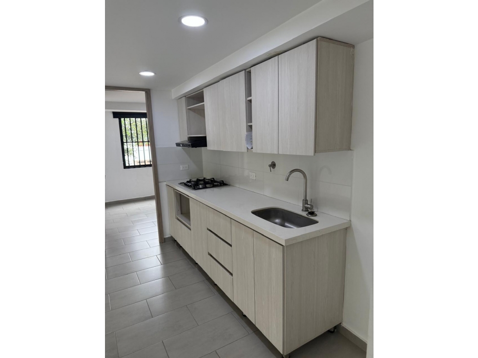 VENTA DE APARTAMENTO EN LA ALMERIA-SIMÓN BOLIVAR RANGO 3