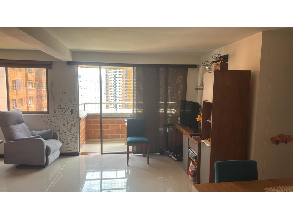 VENTA DE APARTAMENTO EN SABANETA LOMA SAN JOSÉ PARTE BAJA RANGO 5 — foto 2