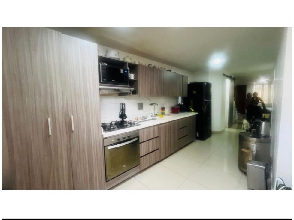 VENTA DE CASA UNIFAMILIAR EN BELÉN LA NUBIA RANGO 7 - 3