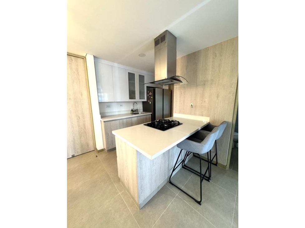 VENTA DE APARTAMENTO EN LA LOMA DE LAS BRUJAS RANGO 8 — foto 2