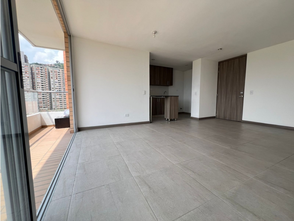 VENTA DE APARTAMENTO EN ITAGUI LAS CHIMENEAS RANGO 5 — foto 2