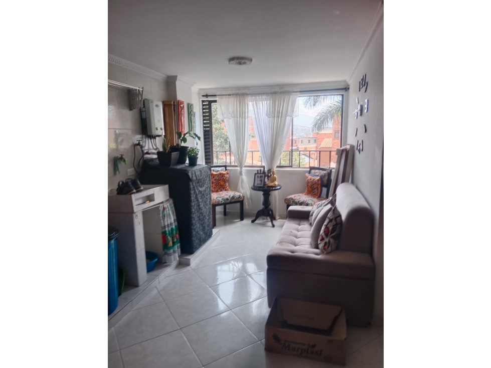 VENTA DE APARTAMENTO EN LA AMERICA RANGO 3
