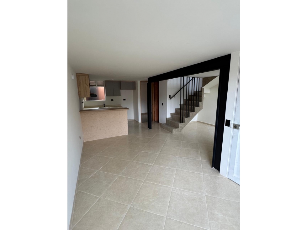 VENTA DE CASA EN RIONEGRO ANTIOQUIA RANGO 3
