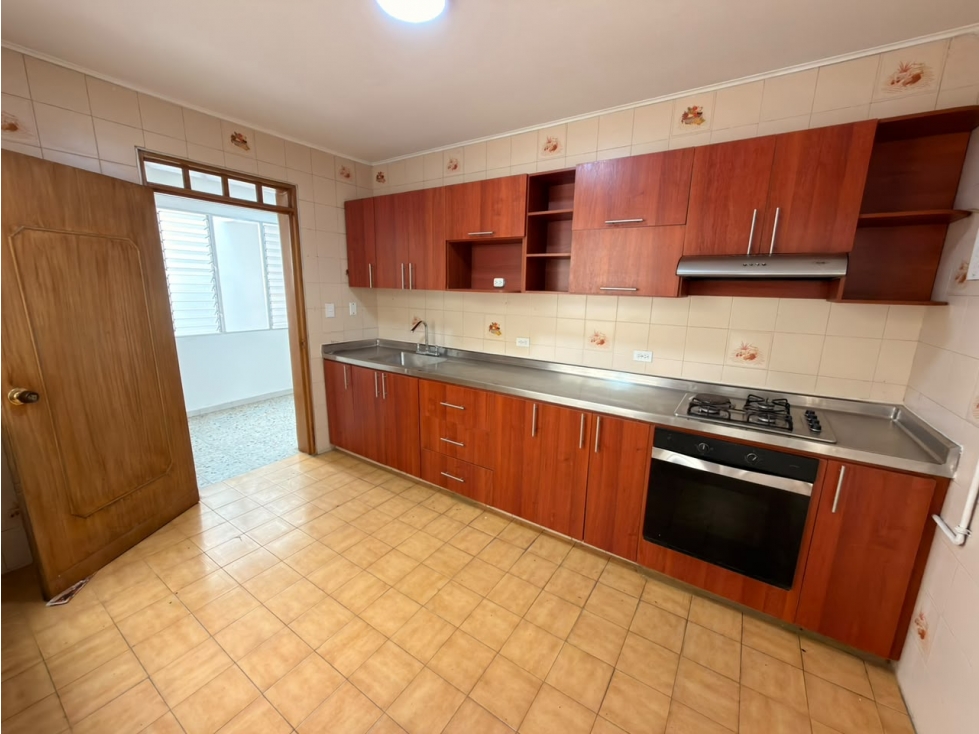 ARRIENDO CASA EN BELÉN ROSALES 200mts2 — foto 2