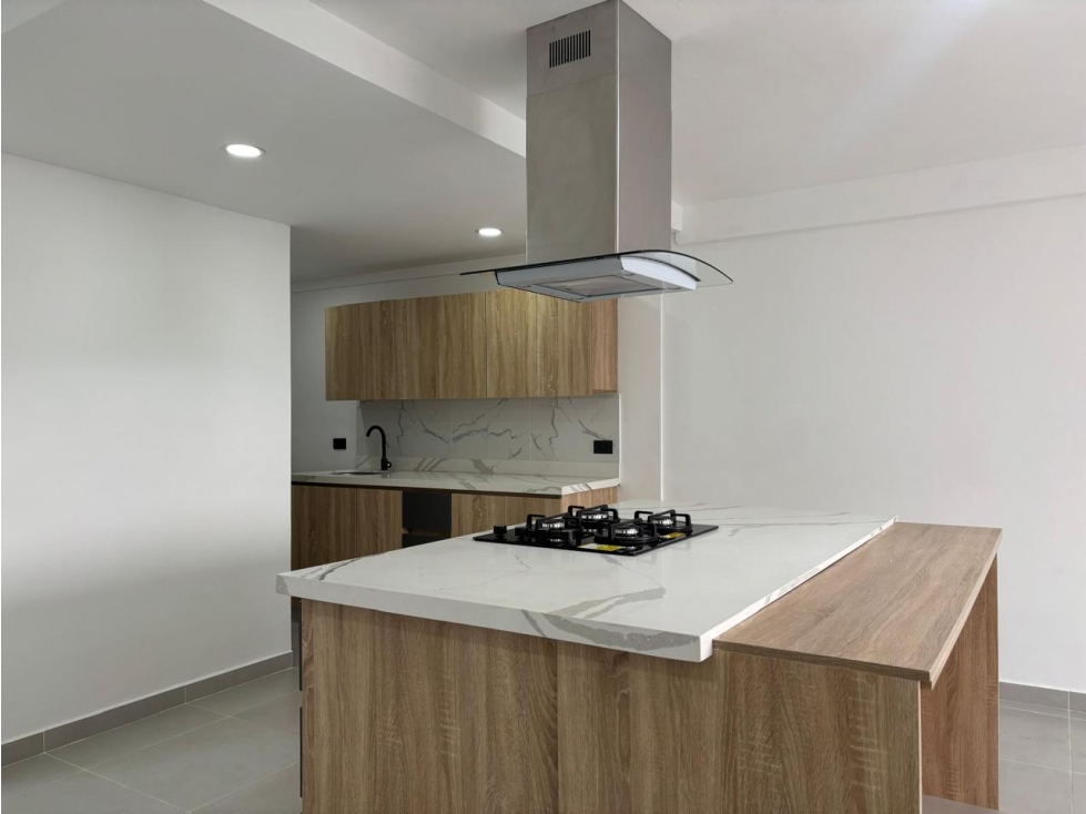 VENTA DE APARTAMENTO EN EL POBLADO LAS PALMAS RANGO 7 — foto 6