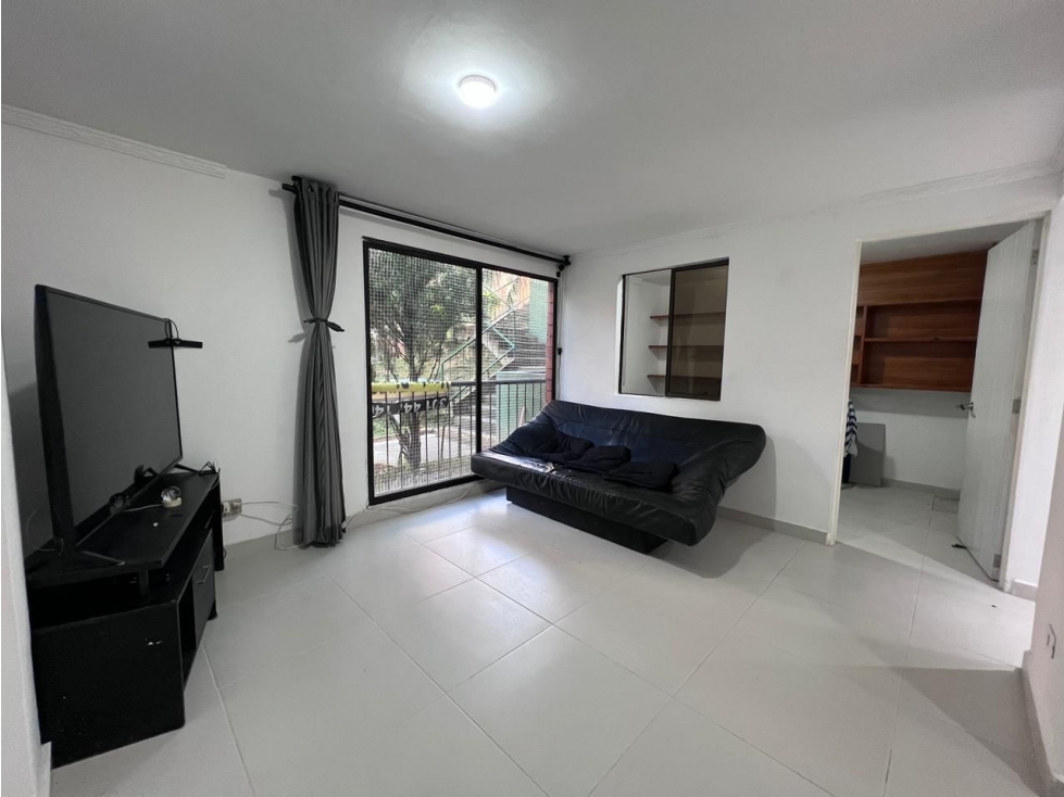 VENTA DE APARTAMENTO EN LA ALMERIA RANGO 3