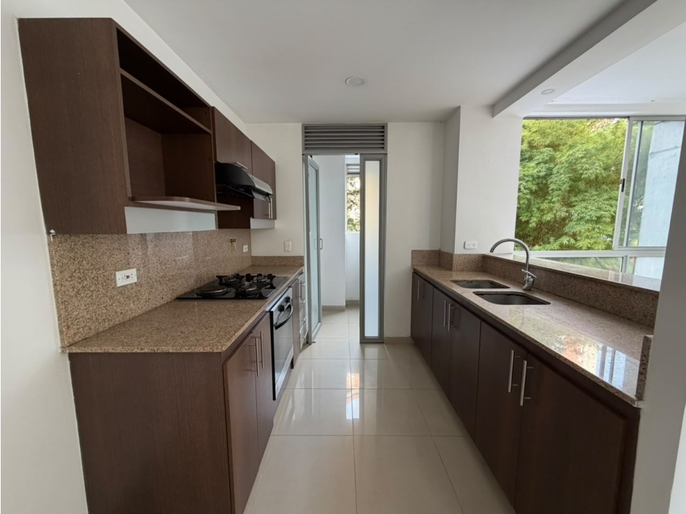 VENTA DE APARTAMENTO EN EL POBLADO LAS SANTAS RANGO 12