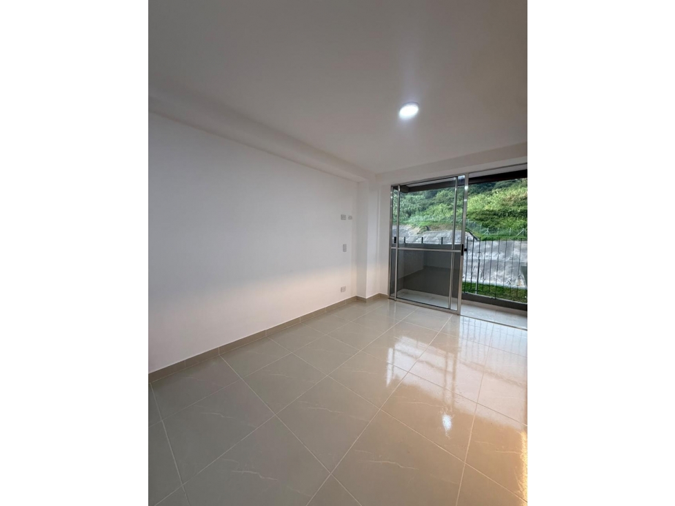 ARRIENDO APARTAMENTO EN ITAGUI 57MTS — foto 4