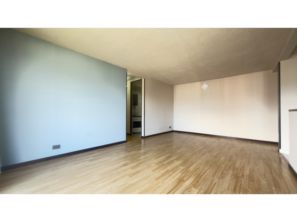 VENTA DE APARTAMENTO EN LA LOMA DE LOS BERNAL RANGO 5 — foto 2