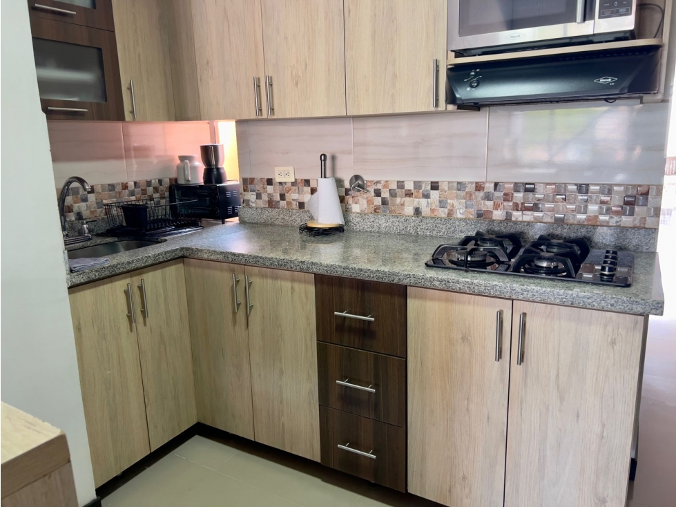 VENTA DE APARTAMENTO DUPLEX EN LAURELES RANGO 6 — foto 6