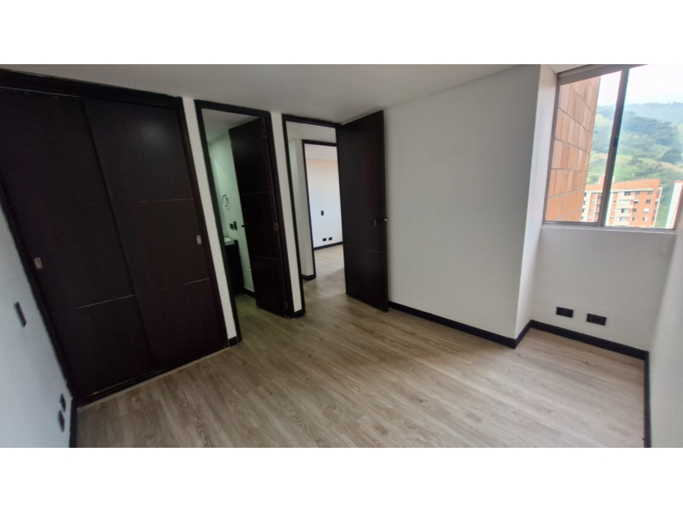 VENTA DE APARTAMENTO EN LA LOMA DE LOS BERNAL RANGO 4 — foto 6