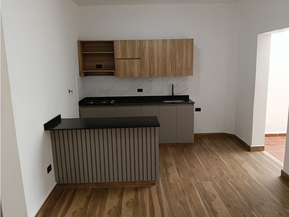 VENTA DE APARTAMENTO EN LAURELES SANTA TERESITA RANGO 9