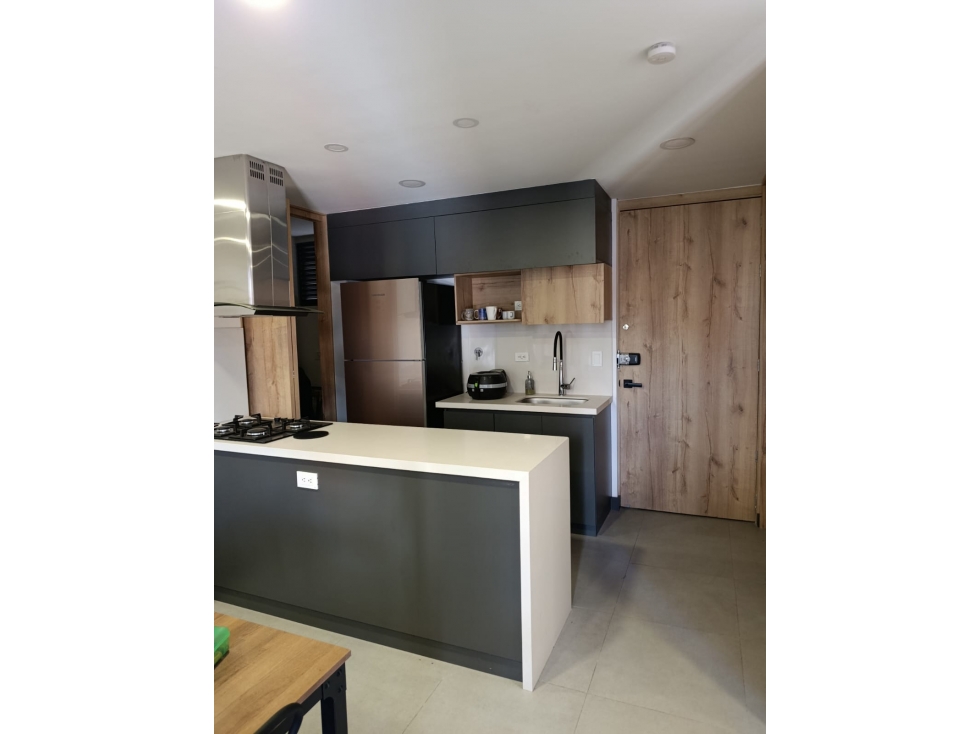 VENTA DE APARTAESTUDIO EN LAURELES LOS ALMENDROS RANGO 4