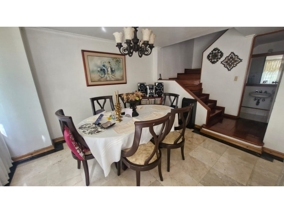 VENTA DE CASA EN LA LOMA DE LOS BERNAL RANGO 8 — foto 2