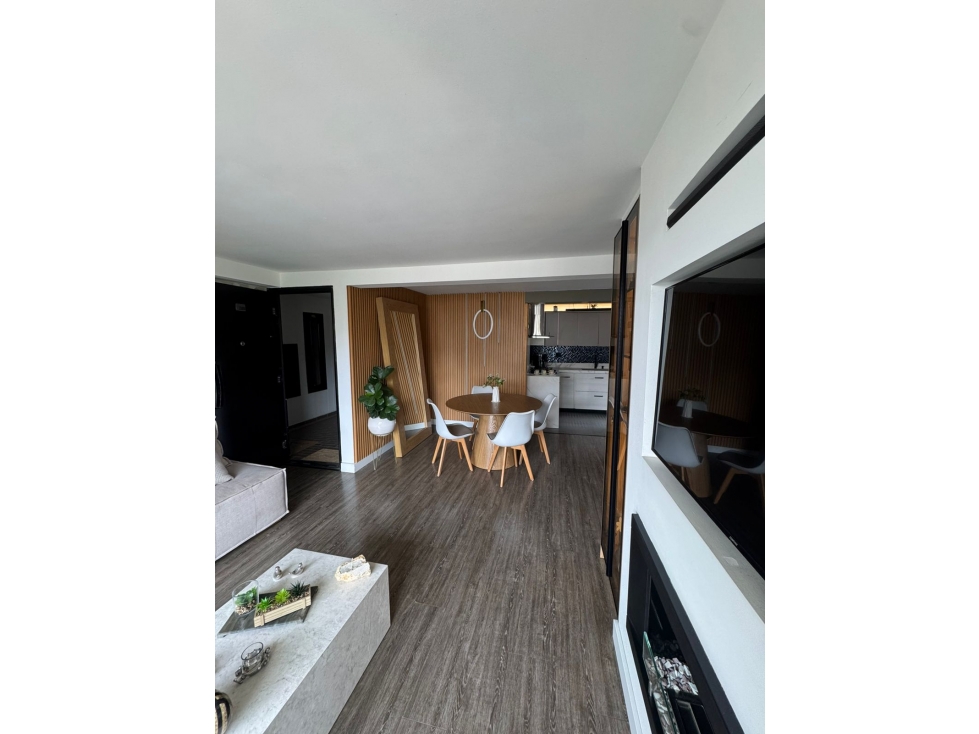VENTA DE APARTAMENTO EN LA LOMA DE LOS BERNAL RANGO 7