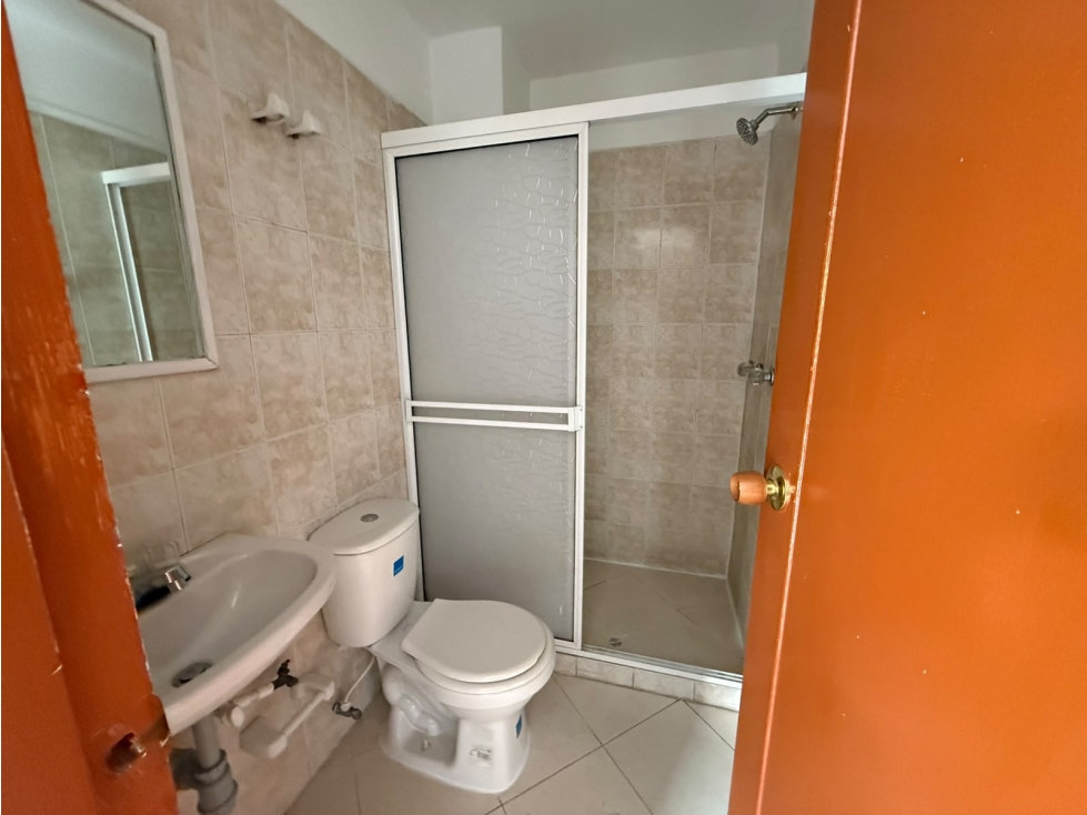 VENTA DE APARTAMENTO EN LAURELES CERCA A LA AV 33 RANGO 4 — foto 4