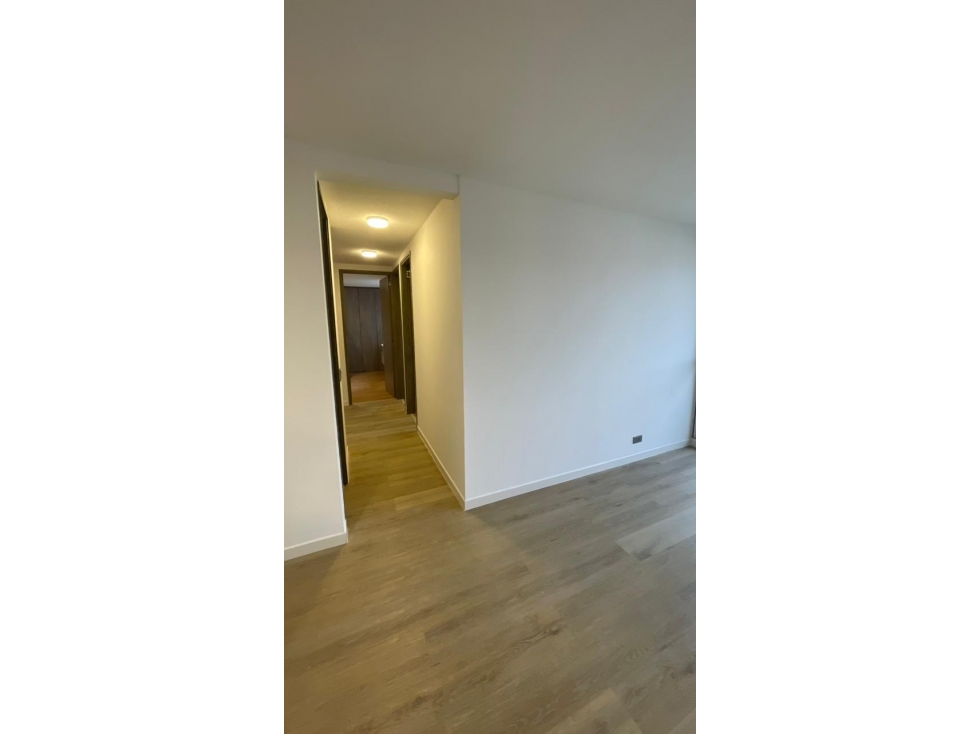 VENTA DE APARTAMENTO EN LA LOMA DE LOS BERNAL RANGO 6 — foto 3