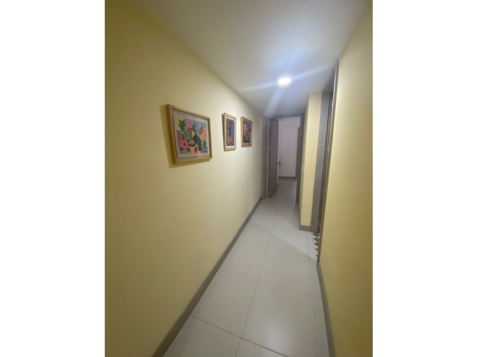 VENTA DE APARTAMENTO EN LAURELES RANGO 6 — foto 3
