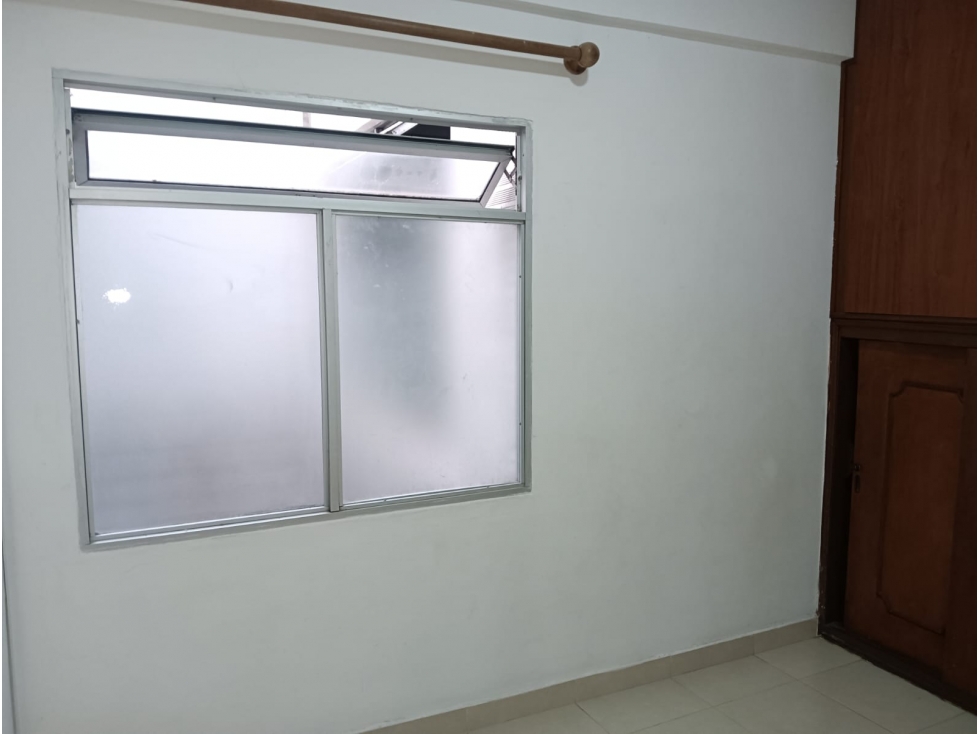 ARRIENDO APARTAMENTO EN SANTA MONICA #2 CON 75mts — foto 6