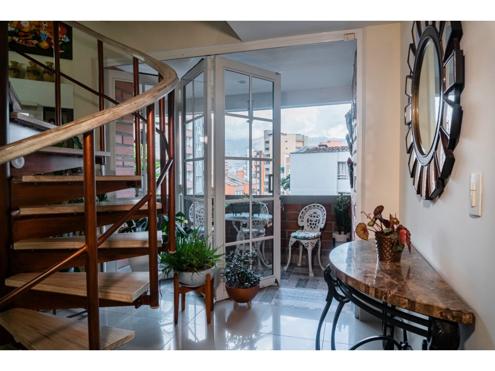 VENTA DE PENTHOUSE EN LAURELES SANTA TERESITA RANGO 12 — foto 4