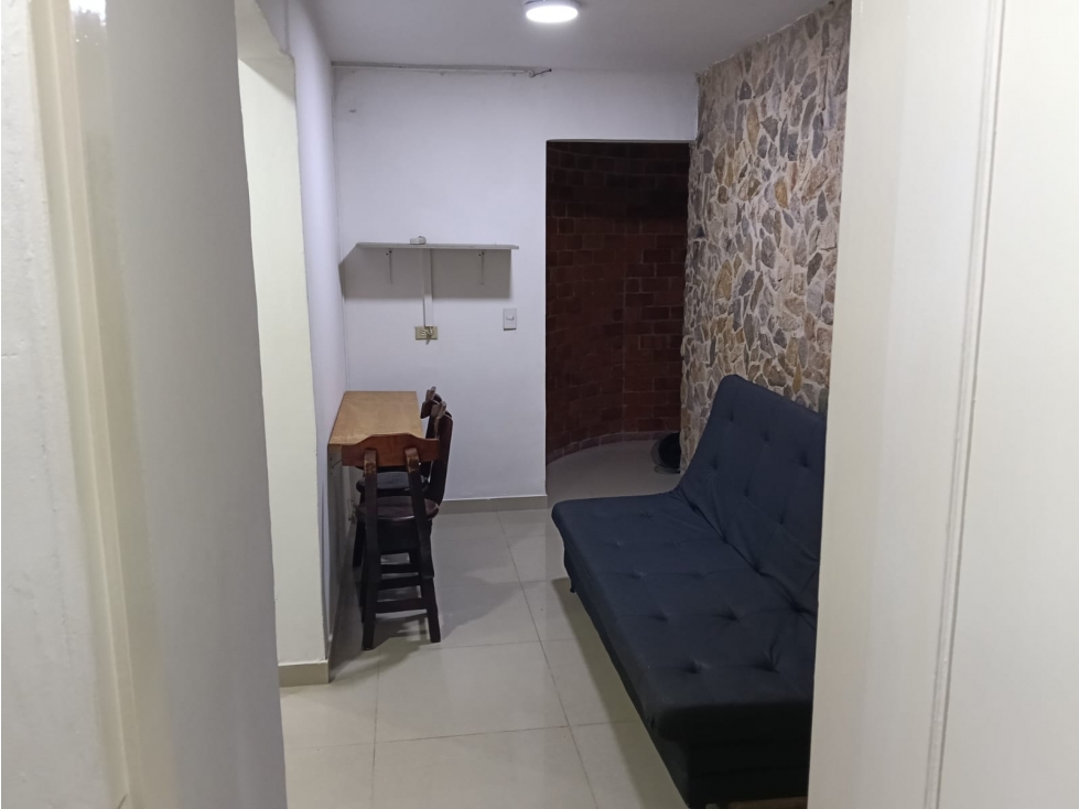 ARRIENDO APARTAMENTO EN LAURELES CERCA A LA UPB 50mts — foto 2